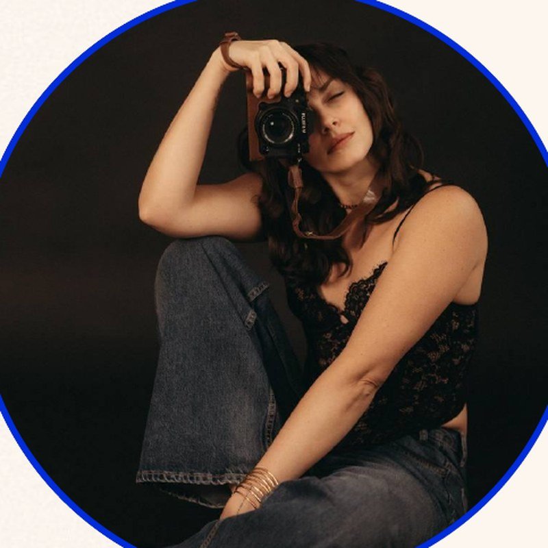 Фотографиня THE LESYA